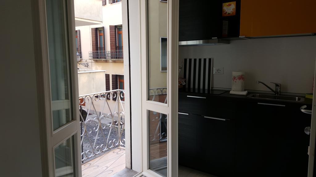 Bsuites Apartment Падуа Екстериор снимка